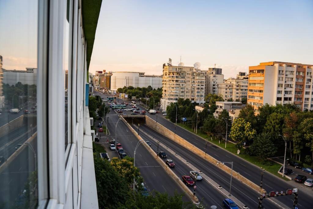 Modern 1 Bedroom Apartment In Bucharest Center! Exterior foto