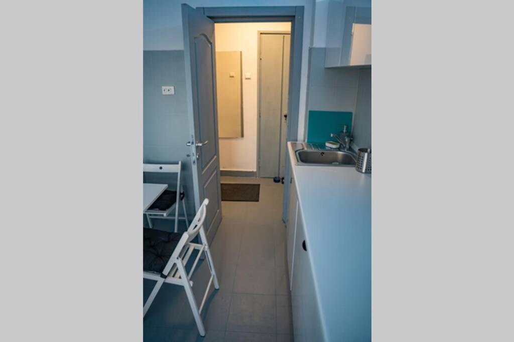 Modern 1 Bedroom Apartment In Bucharest Center! Exterior foto