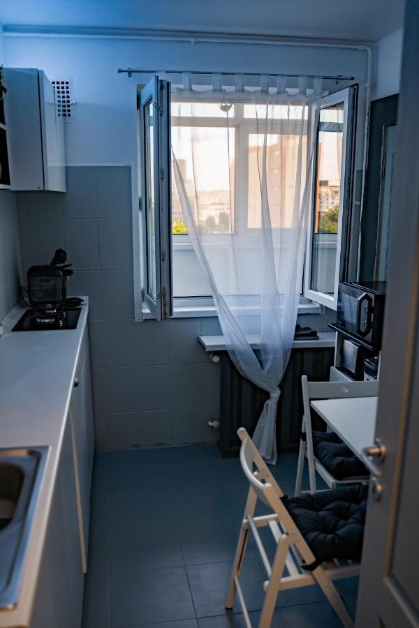 Modern 1 Bedroom Apartment In Bucharest Center! Exterior foto